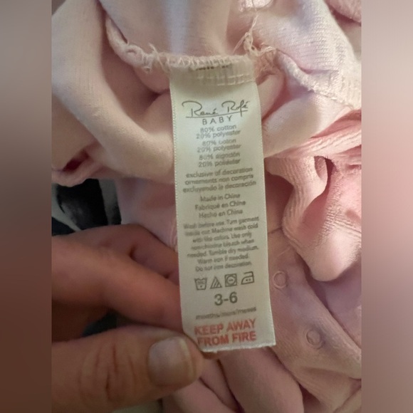 Rene Rofe baby, pink sleeper, hi, I’m new here, size 3-6 - Picture 6 of 6